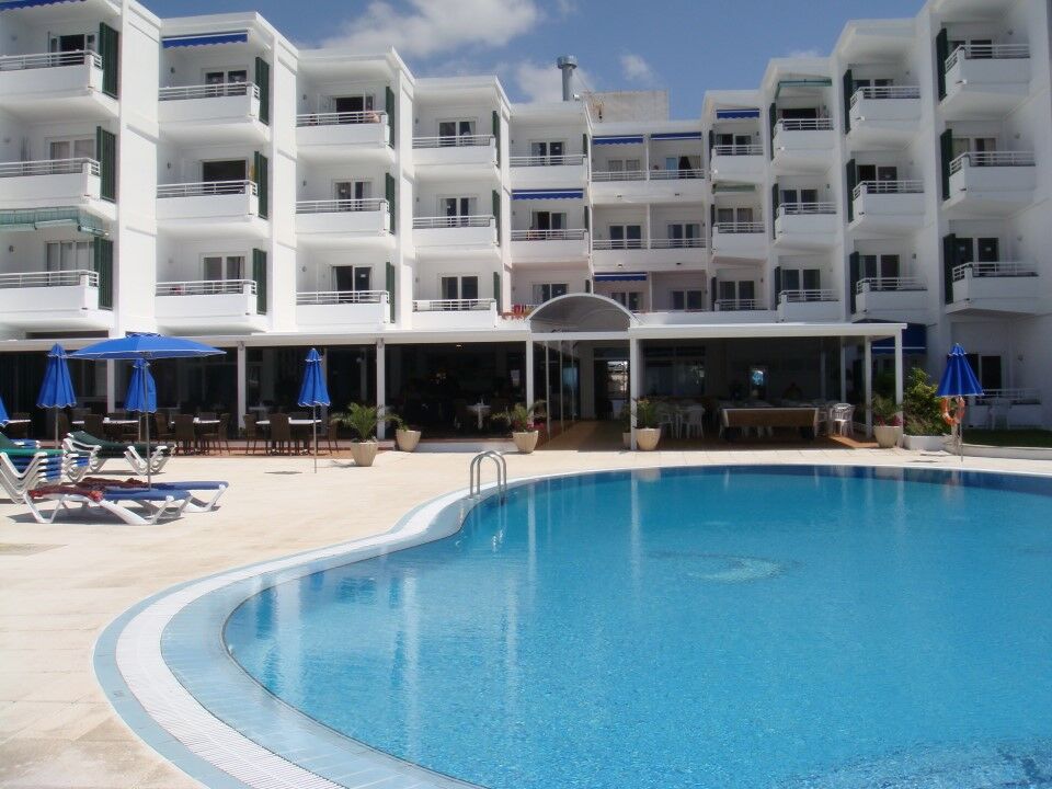 Apartamentos Vistamar Santo Tomás Eksteriør billede